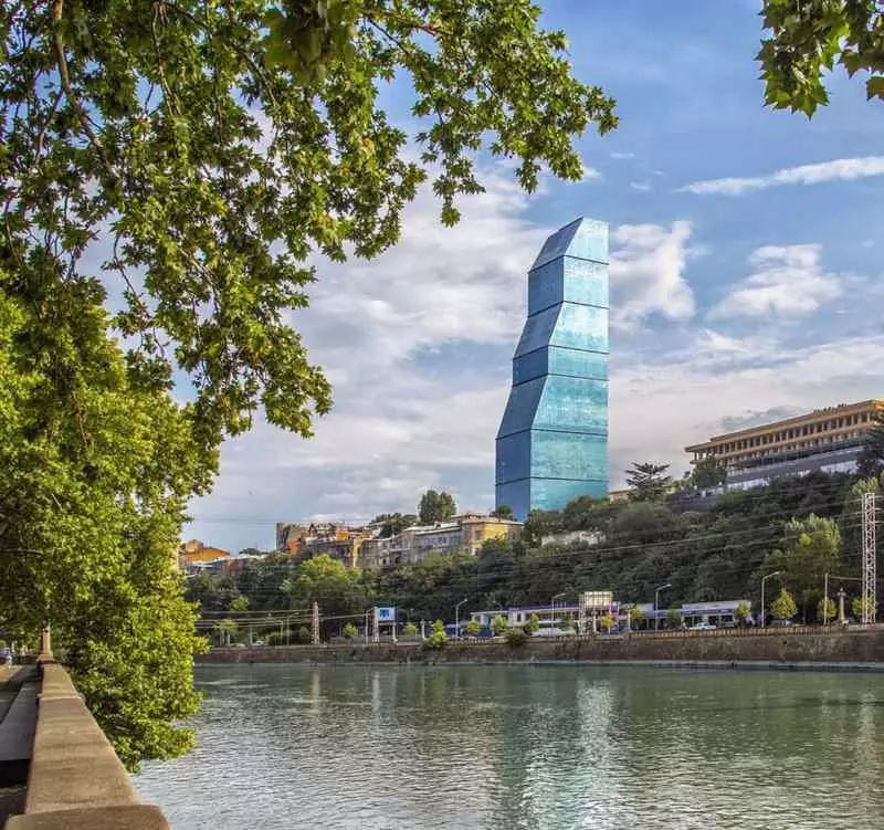 هتل د بیلتمور تفلیس